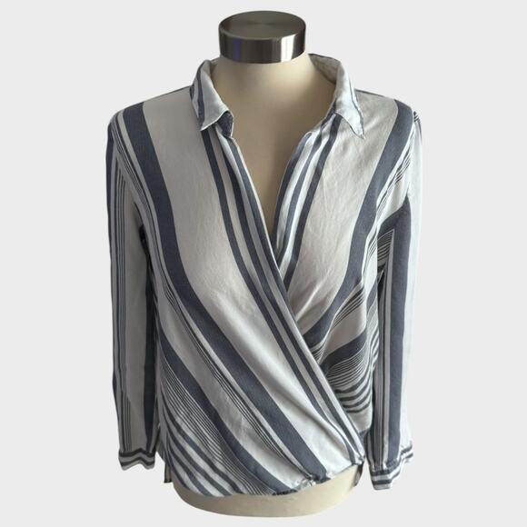 Lulus Medium Wrap Striped Top Surplice Neckline - Picture 3 of 10